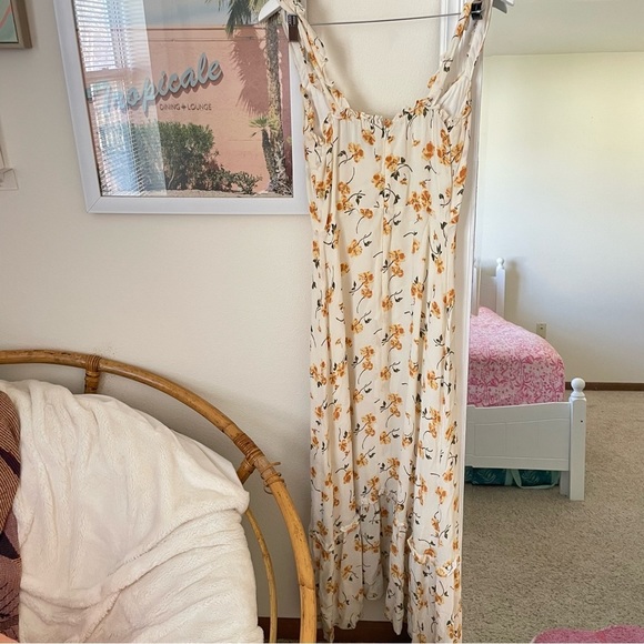 Reformation Naples Midi Dress - Picture 11 of 11